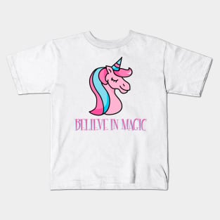 believe in magic Kids T-Shirt